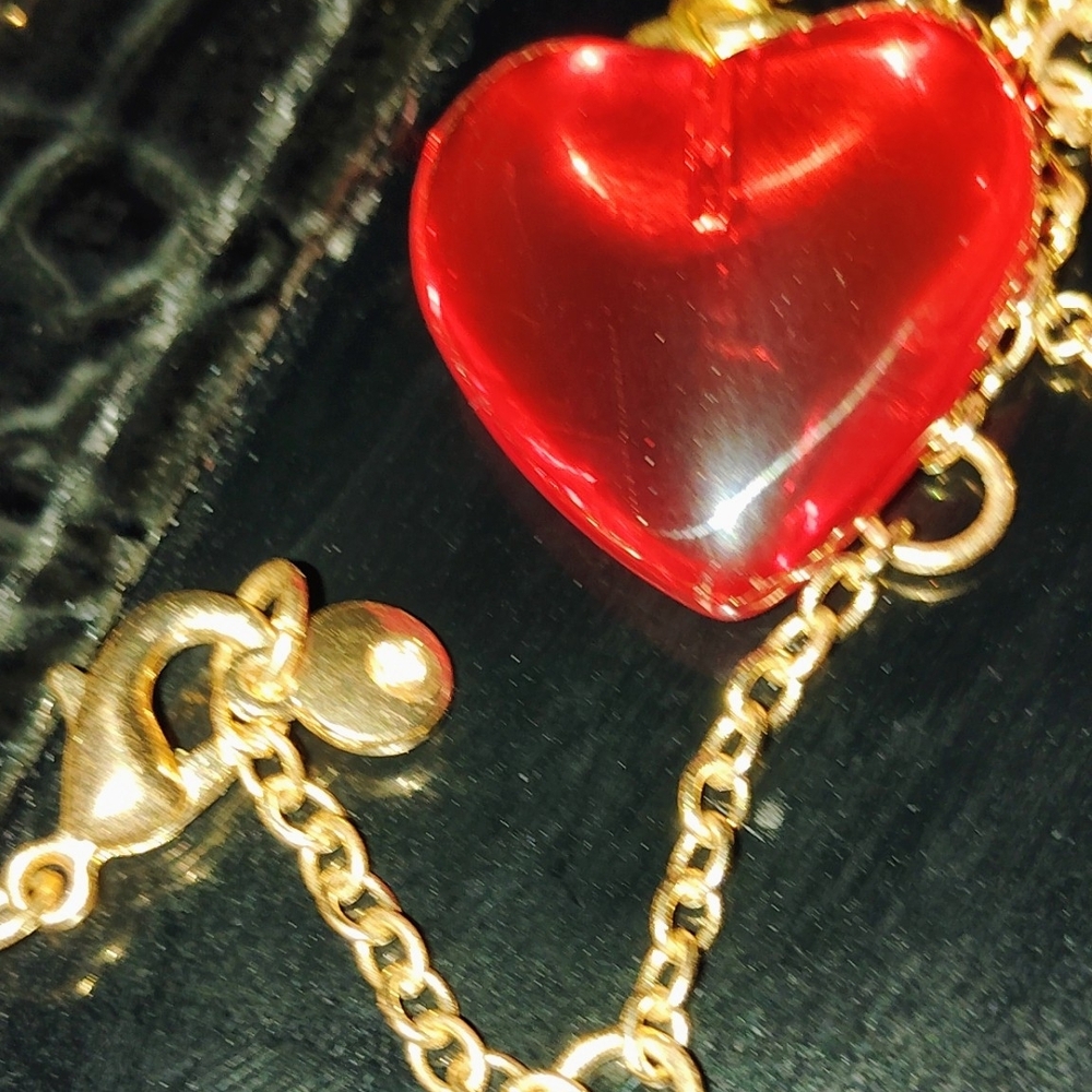 Red Heart Pendant Necklace